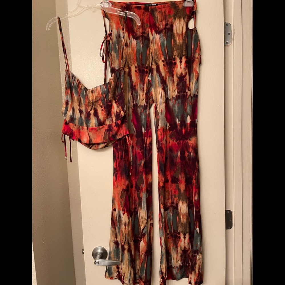 Looking Fine Flare Pant Set  Size/L  Red/Combo